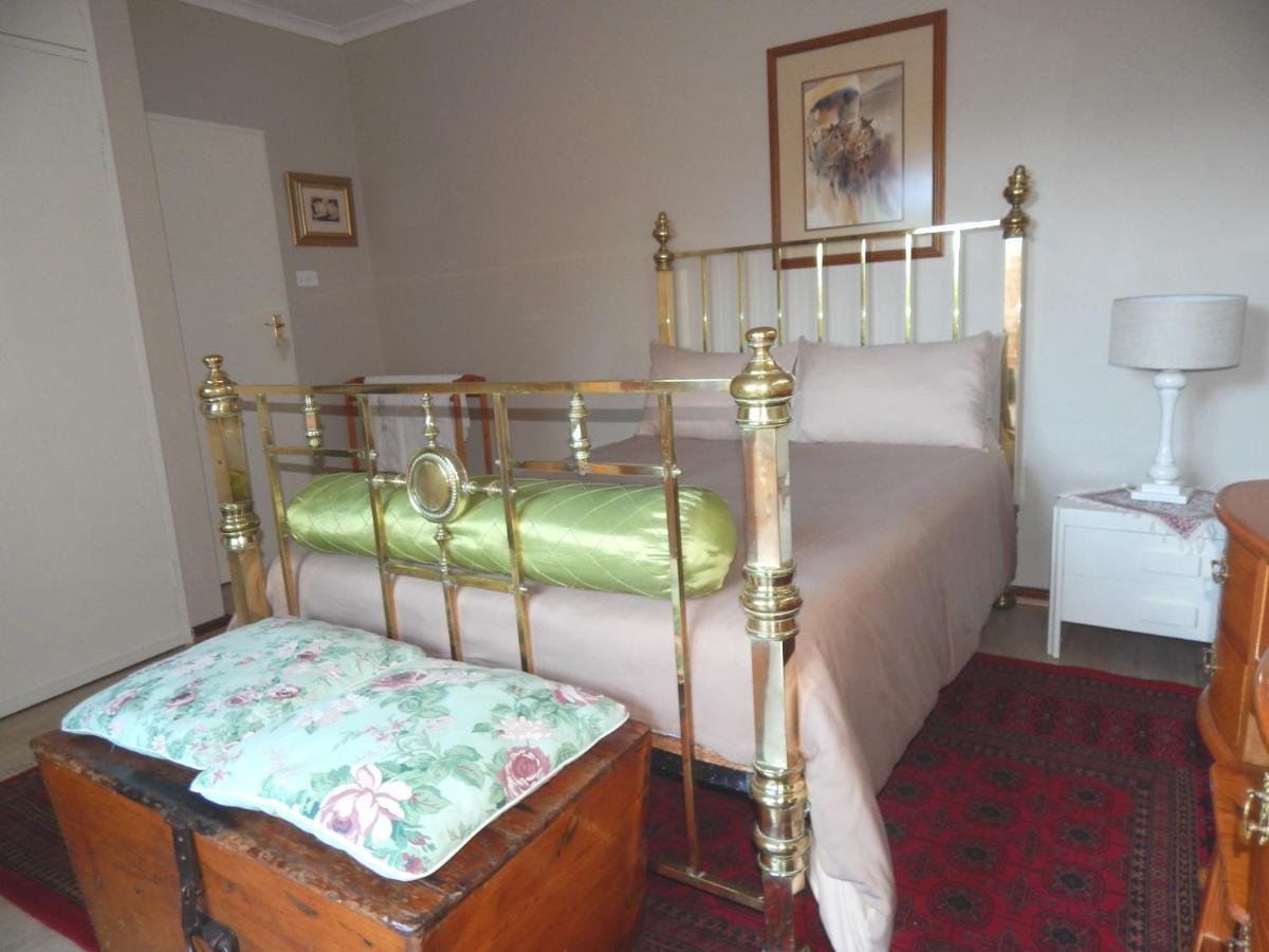 Swellendam Overnight Accommodation Eksteriør bilde